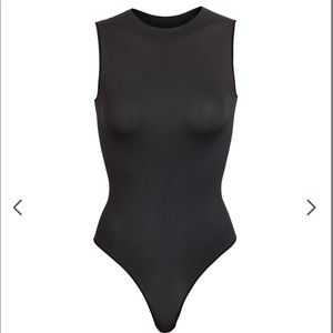 SKIMS essential crew neck bodysuit